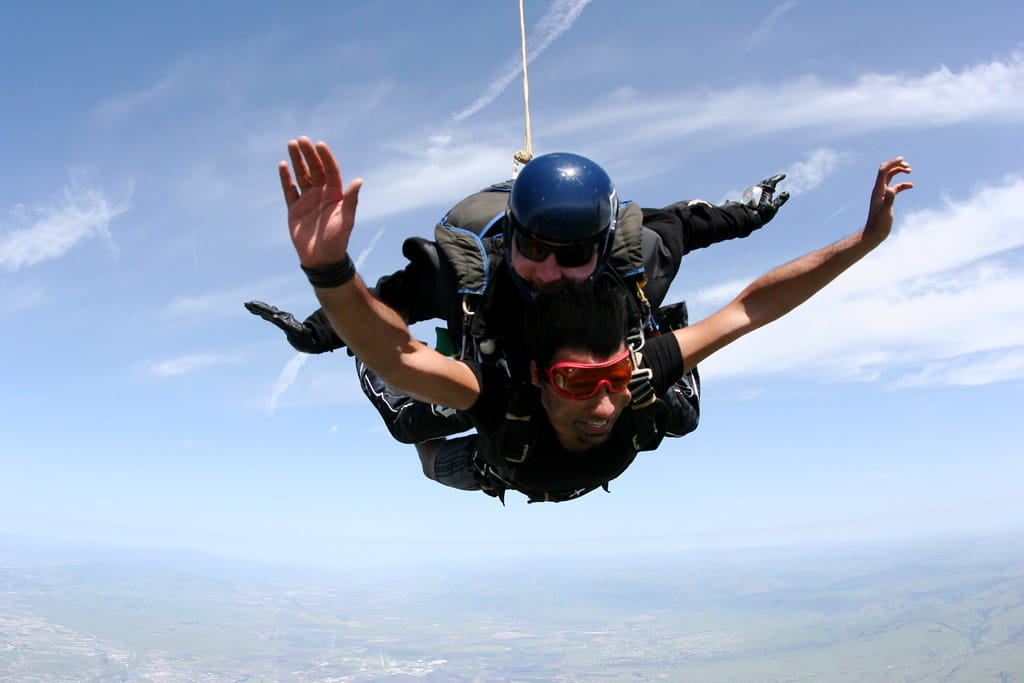 dream about tandem skydiving