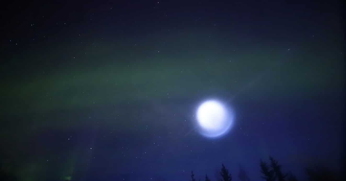 Spiritual Meanings of Orbs in Photos