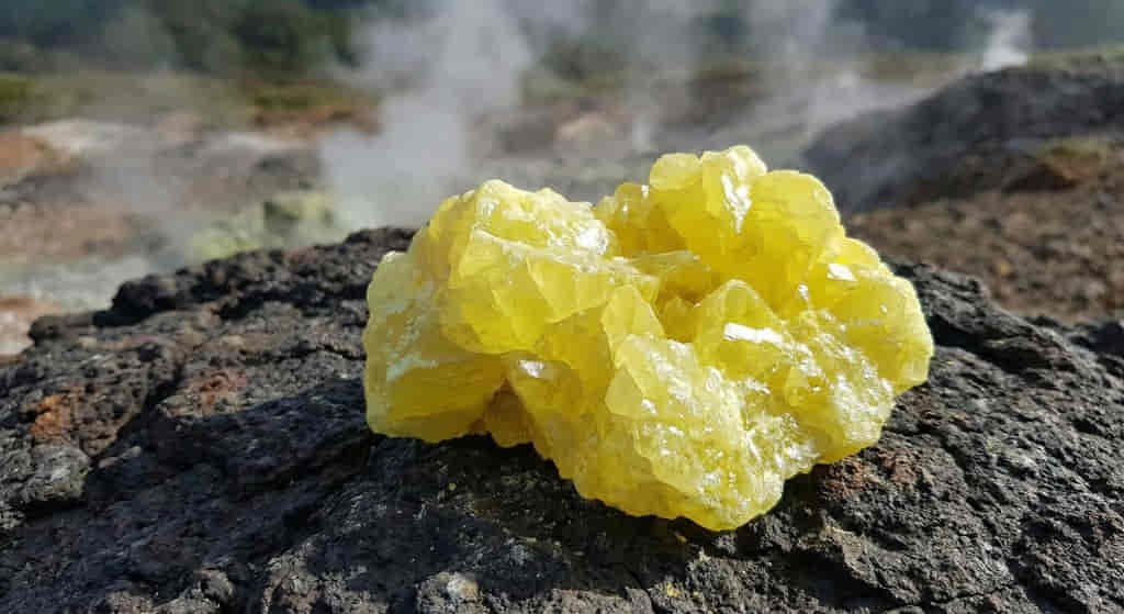 Spiritual Meanings of Smelling Sulfur