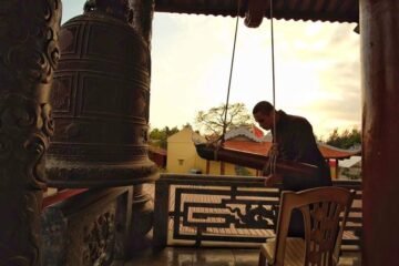 7 Spiritual Meanings of Hearing Bells Ringing